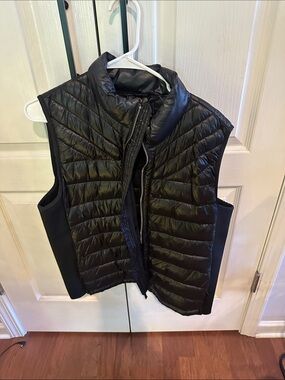 GAP Black Quilted Vest